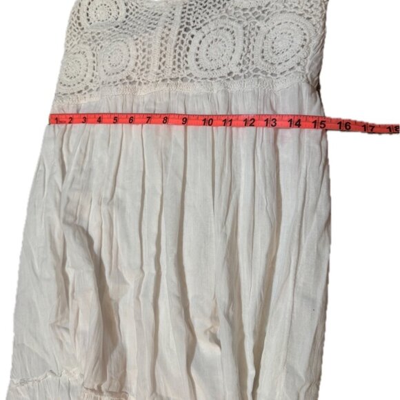 Chaudry White Linen Gypsy Dress, Medium, Crochet Top - Picture 4 of 6